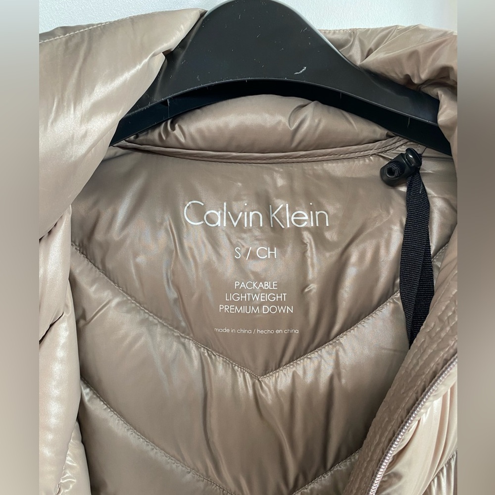 Calvin Klein Packable Light Weight Down Jacket - image 3